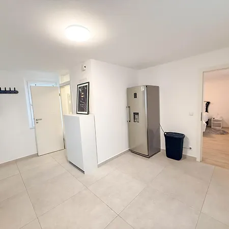 Modernes Haus Direkt Am Rhein * Karlsruhe