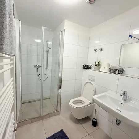 Modernes Haus Direkt Am Rhein Appartement *